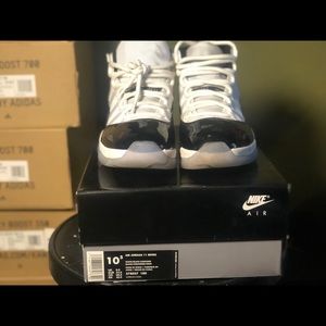 Air Jordan’s retro 11 concord